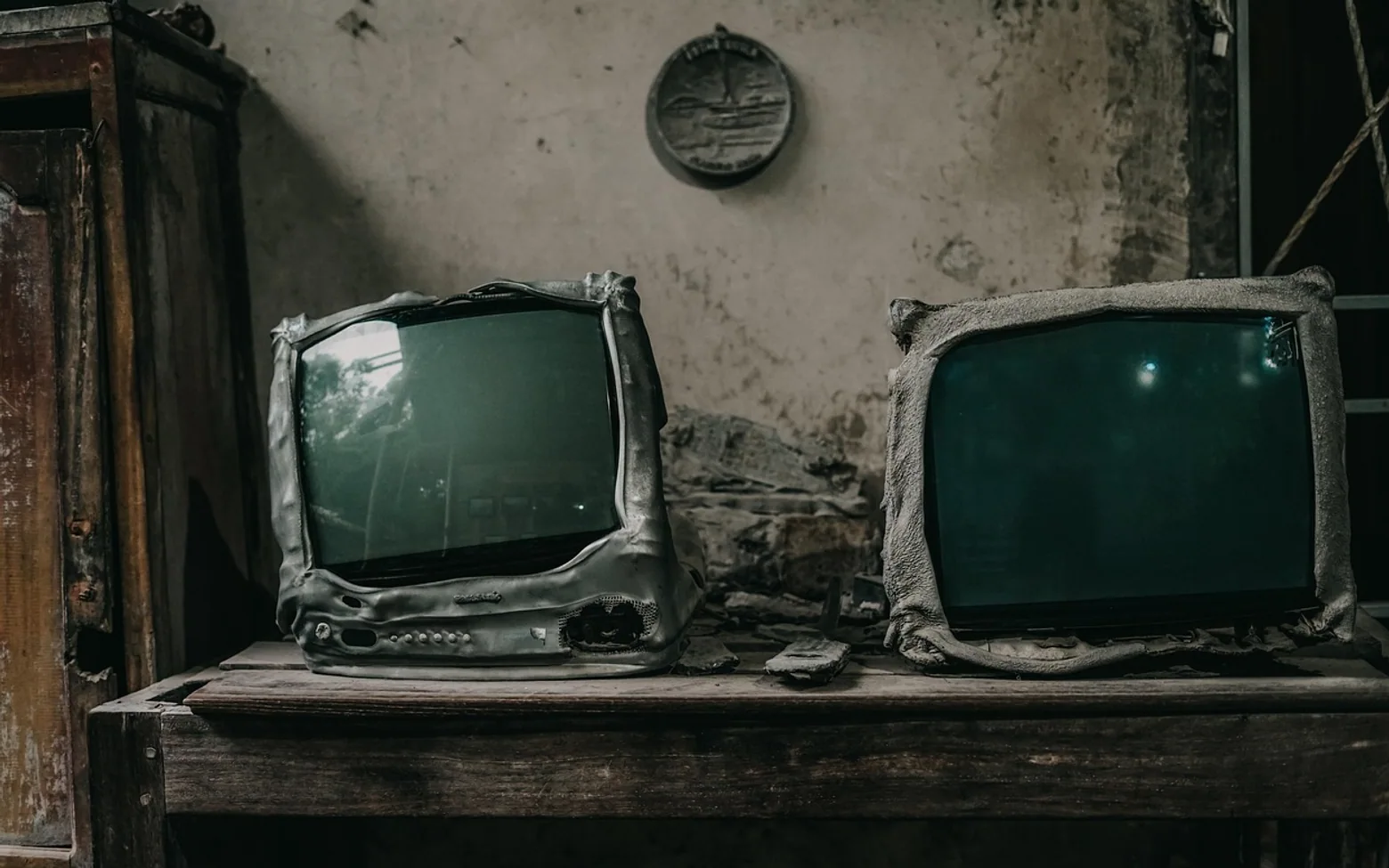 Tv, old and home